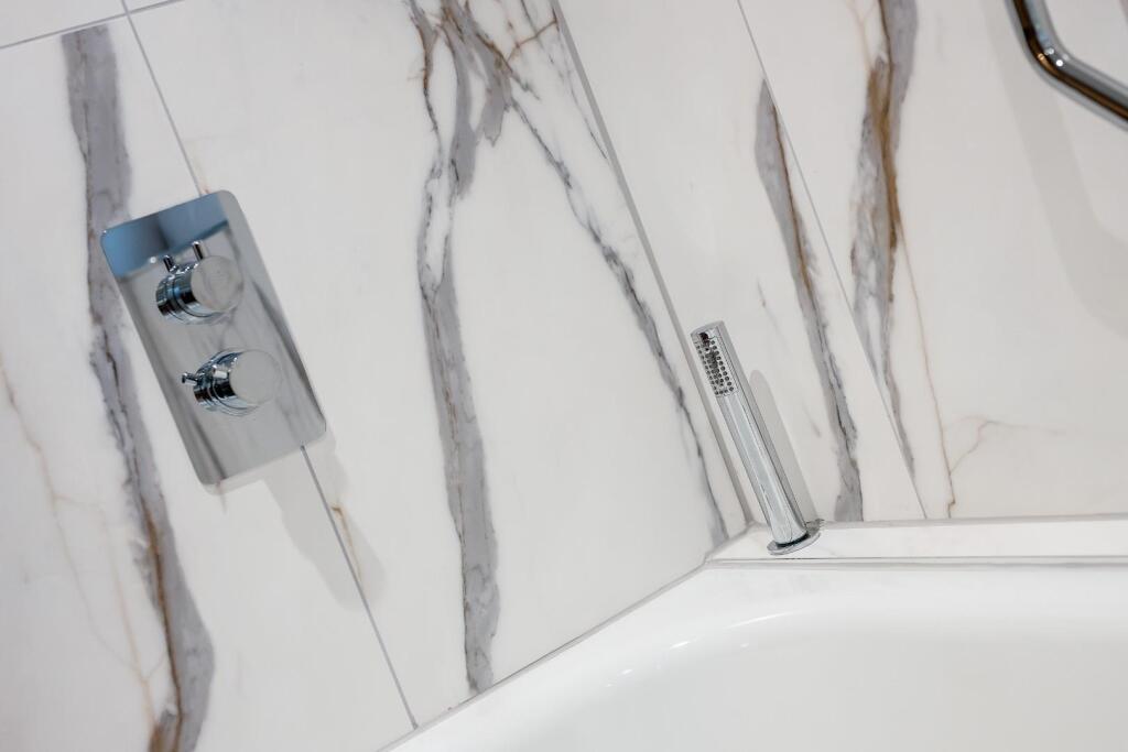 Additional image 20 of Manor Road, Colne