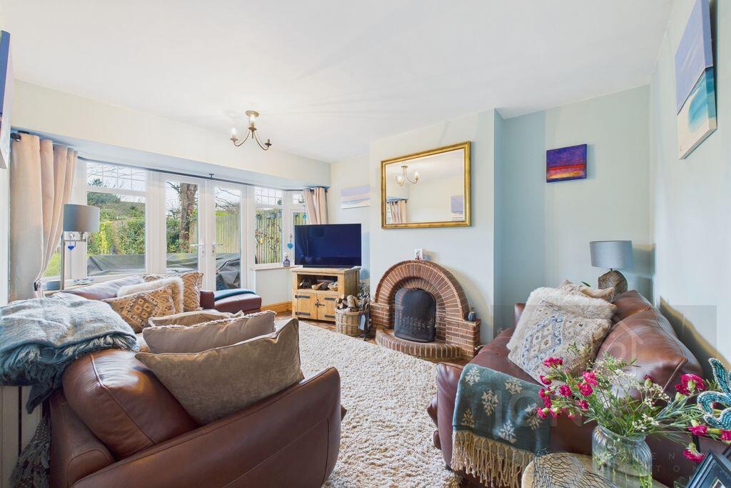 Overstone Road | Sywell | NN6 photo 2