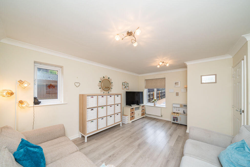 Kirkpatrick Drive, Wordsley, Stourbridge photo 3
