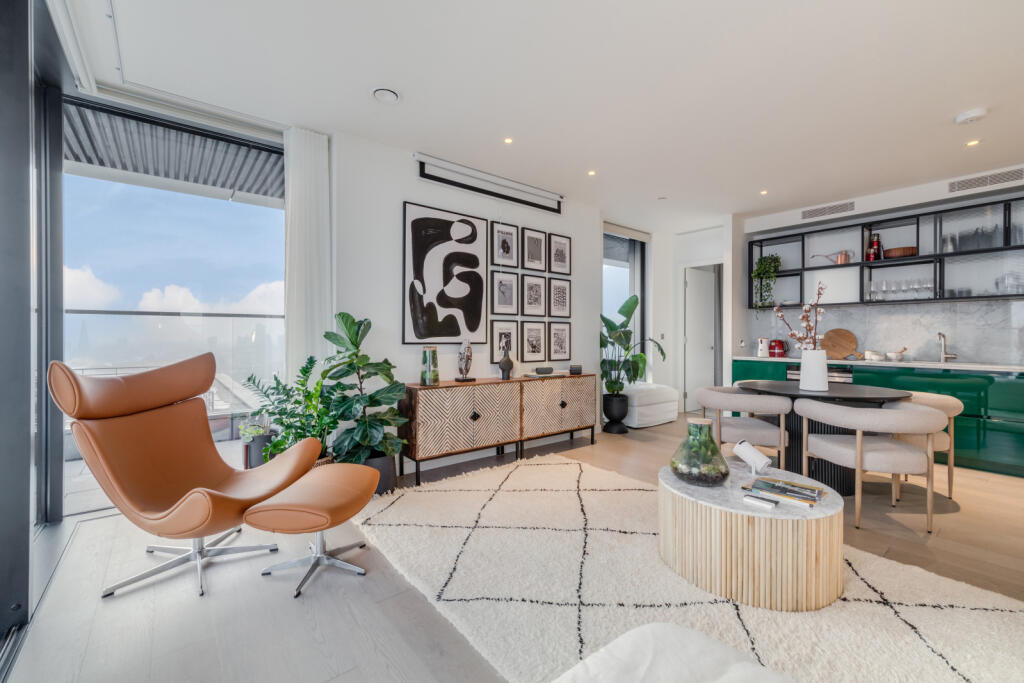 Main image of property: Bagshaw Building, 
1 Wards Place, E14