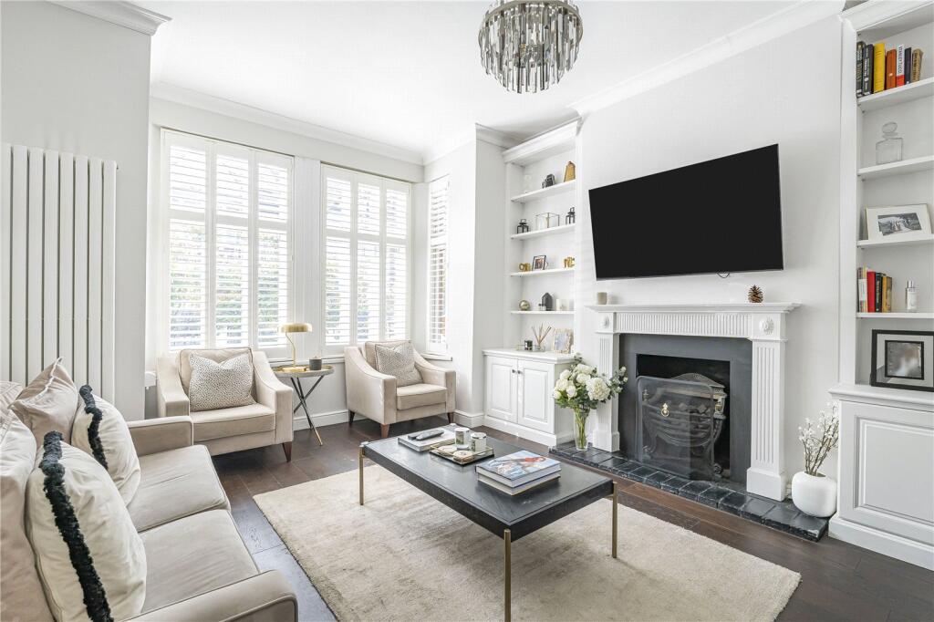 Main image of property: Whitehall Gardens, London, W3