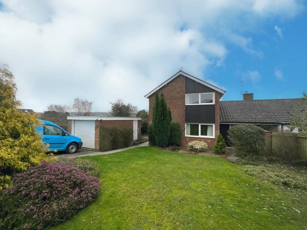 3-bed other on Private Road, Woodborough, NG14, £480,000