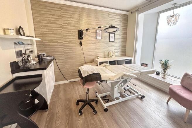 7 Cross St, Cheadle, Stoke-on-Trent, ST10 1NP