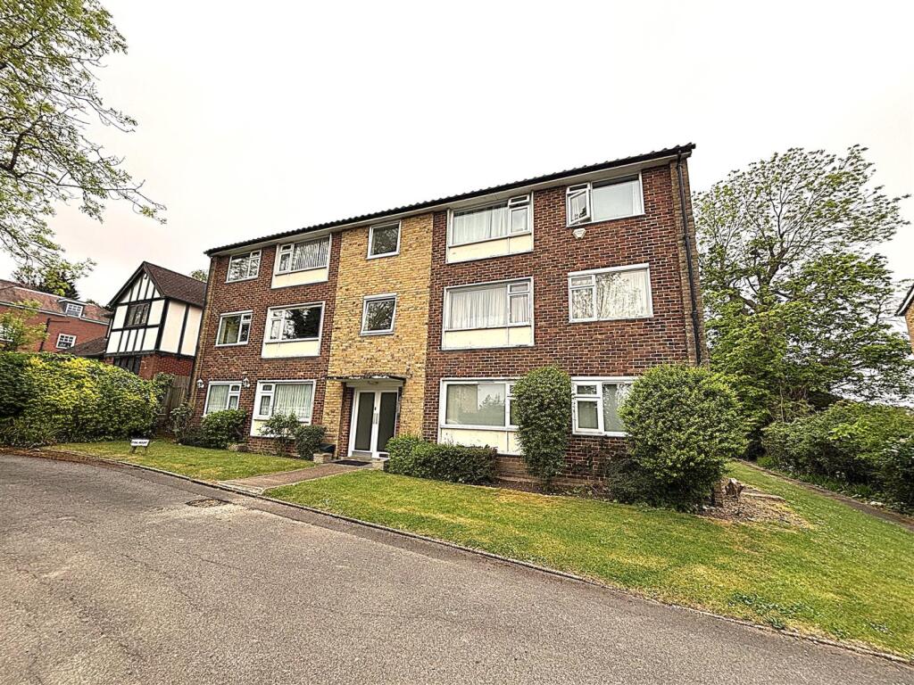 Main image of property: Cumberland Road, Bromley