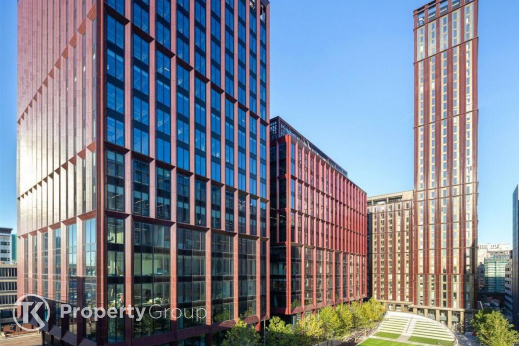 Apartment in Manchester, City Centre - View 4