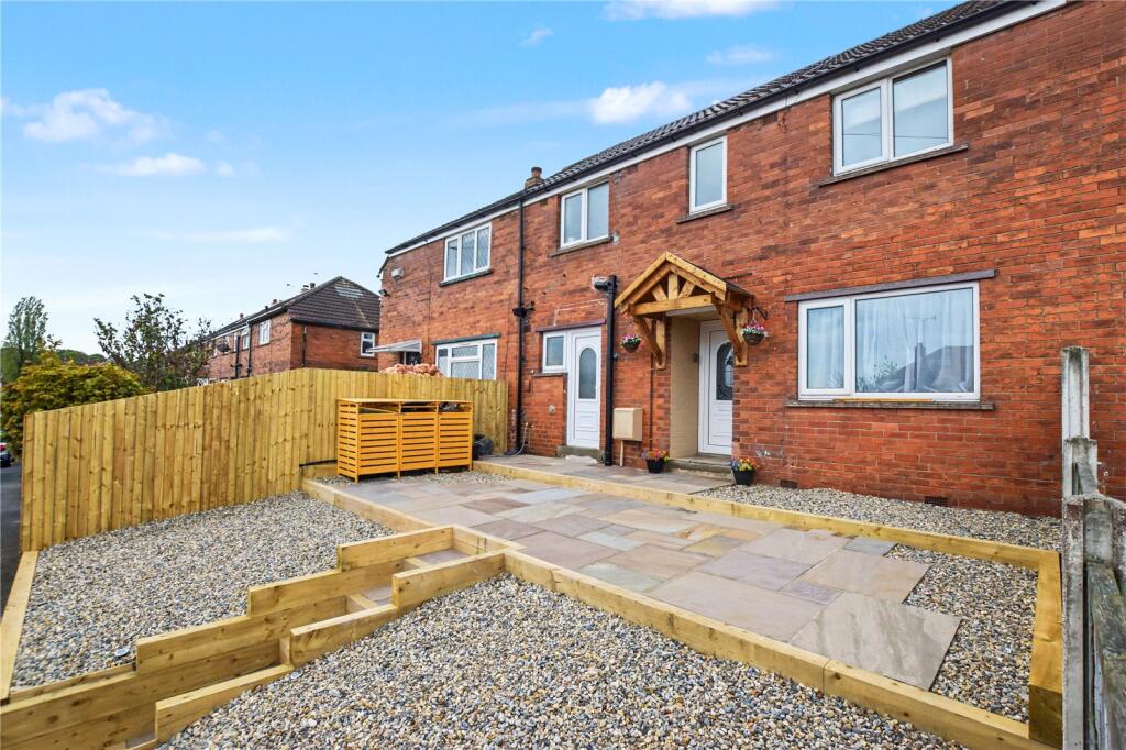 3-bed terraced on Standale Crescent, Pudsey, West Yorkshire, £250,000