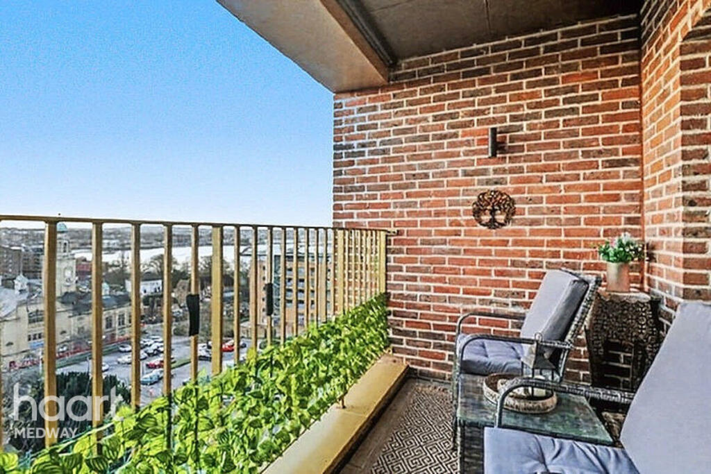 Main image of property: Whiffens Avenue, Chatham