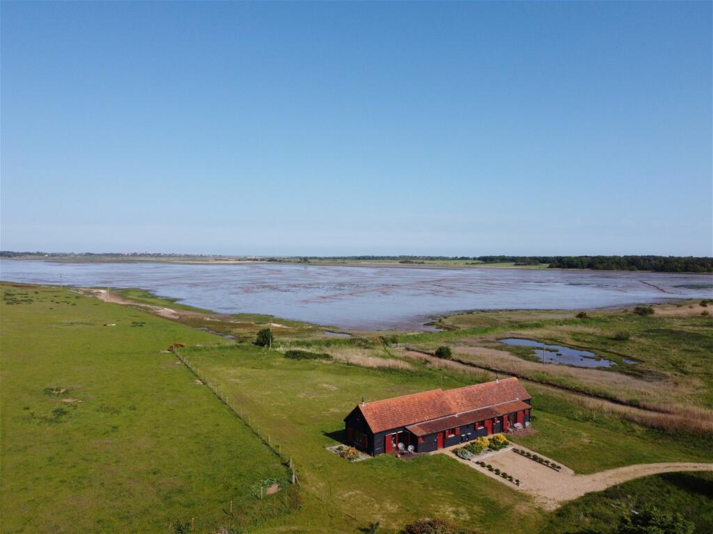 8-bed house on Bulcamp Drift, Nr Southwold, Suffolk, £895,000