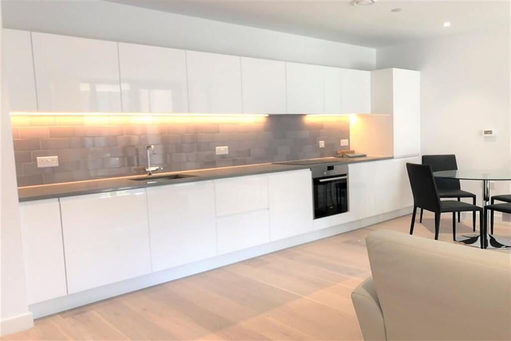Apartment in London - View 3