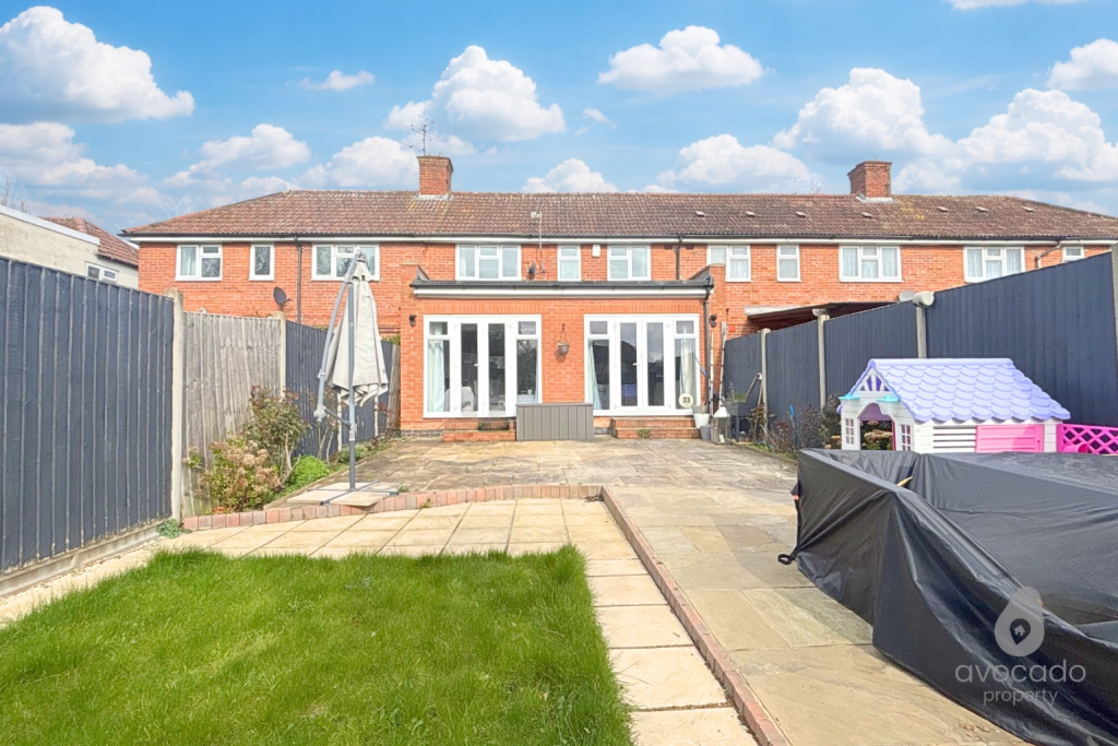 Long Barn Lane, Reading, RG2 photo 2