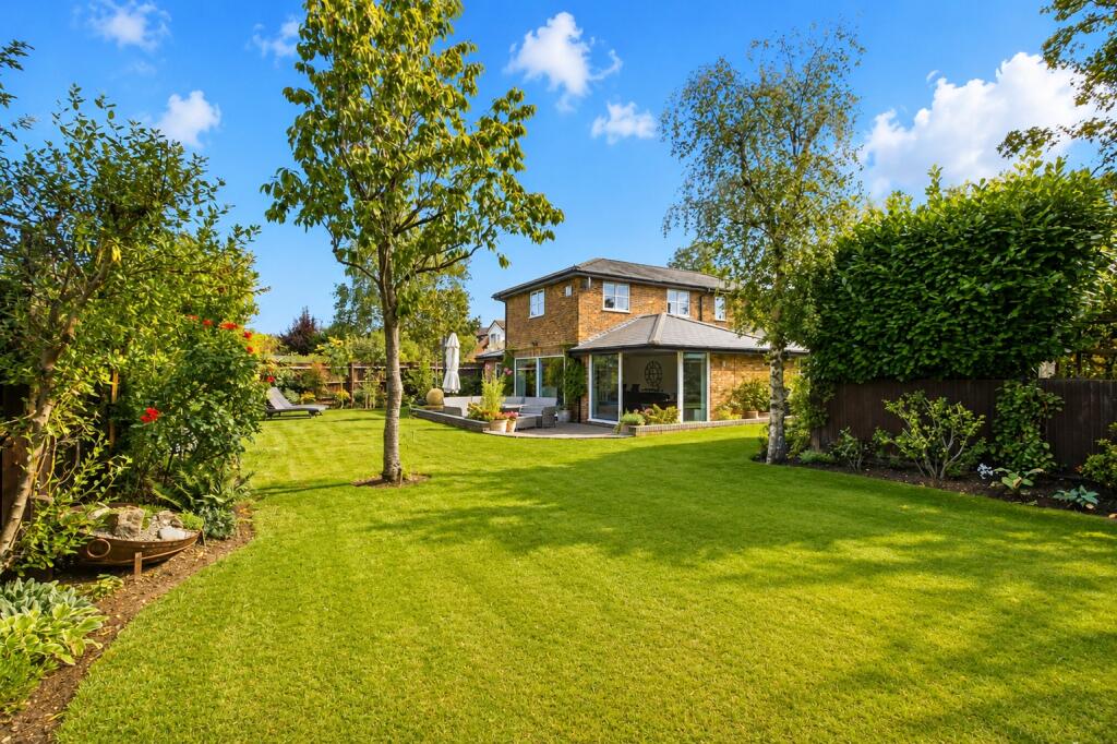 Watford Road, St. Albans, Hertfordshire, AL1