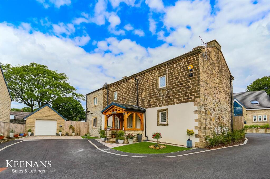 Marsden Farm Court, Walton Lane BB9