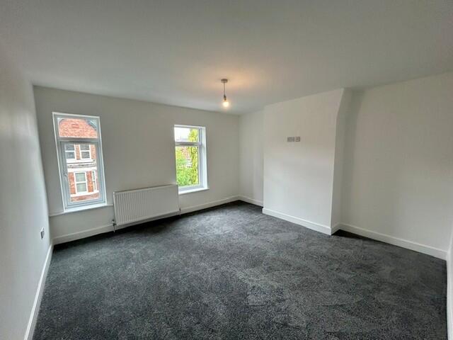 Apartment in Wirral, Liverpool City Region - More