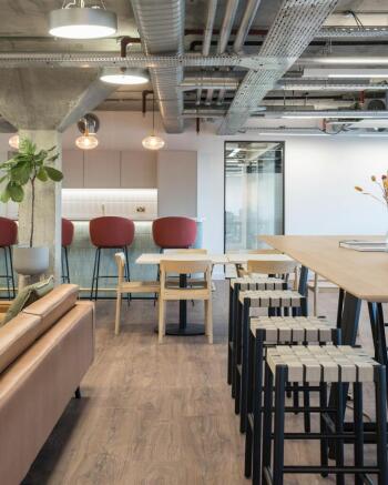7th Floor - Fitted &amp; Furnished