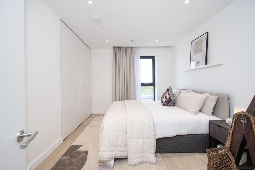 Apartment in London - More