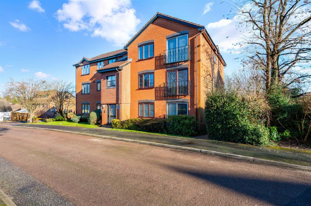 Main image of property: Basing Road, Banstead
