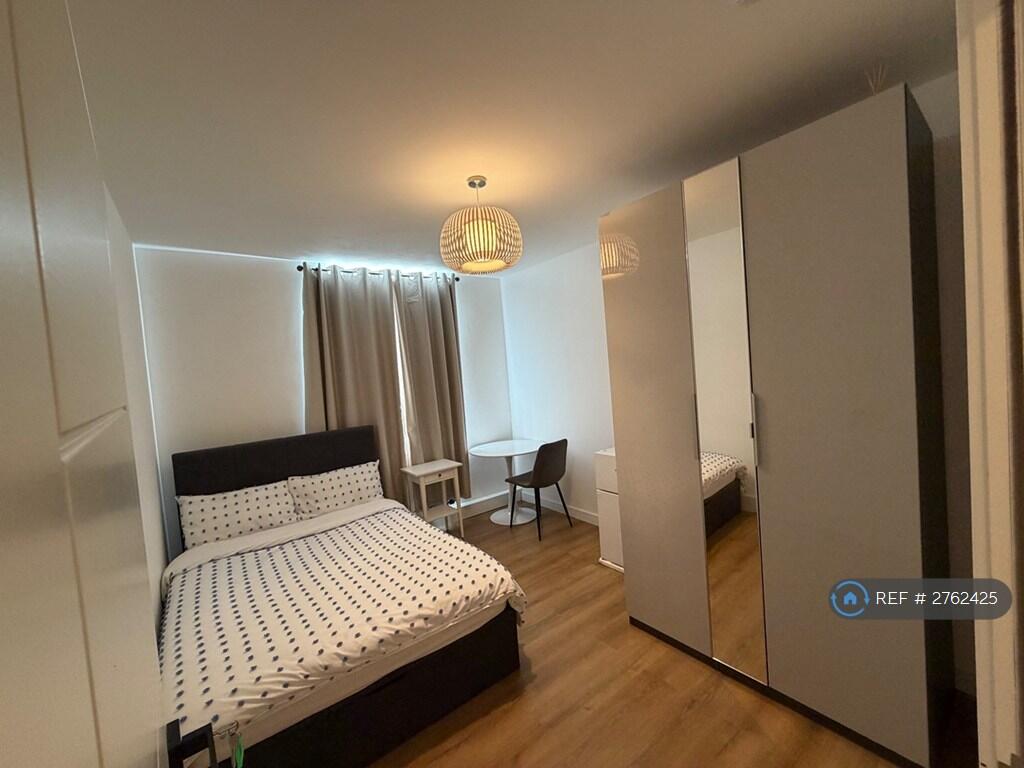 1-bed apartment