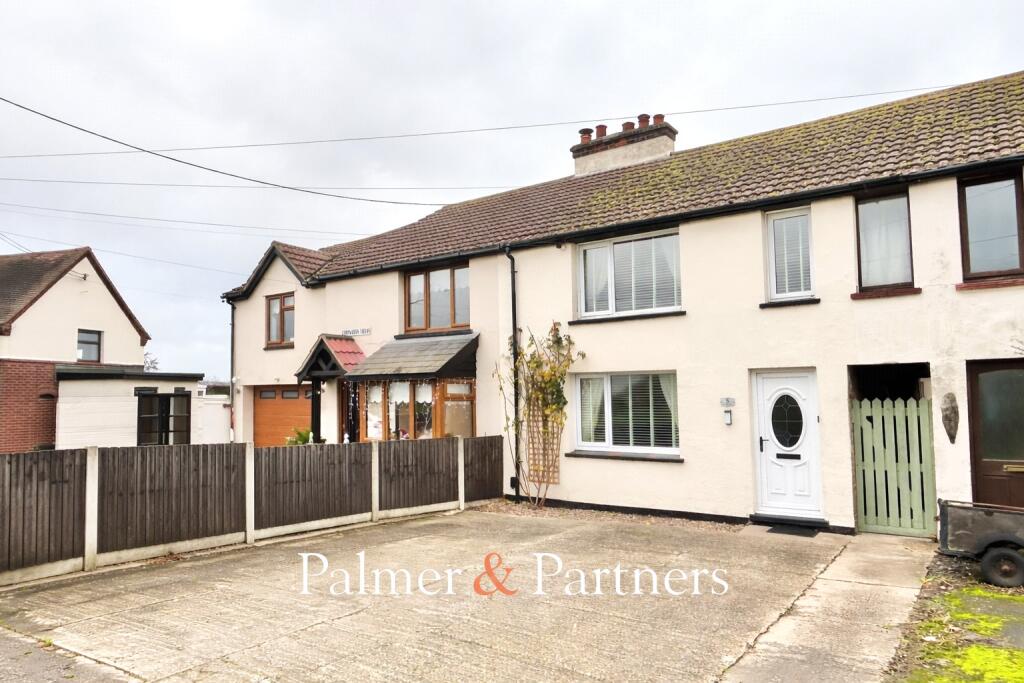 Main image of property: Harwich Road, Beaumont, Clacton-on-Sea, Essex, CO16