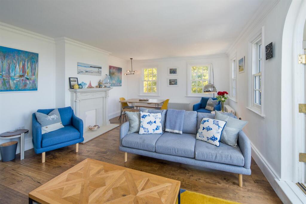Apartment in Seaview, Nettlestone and Seaview - View 4