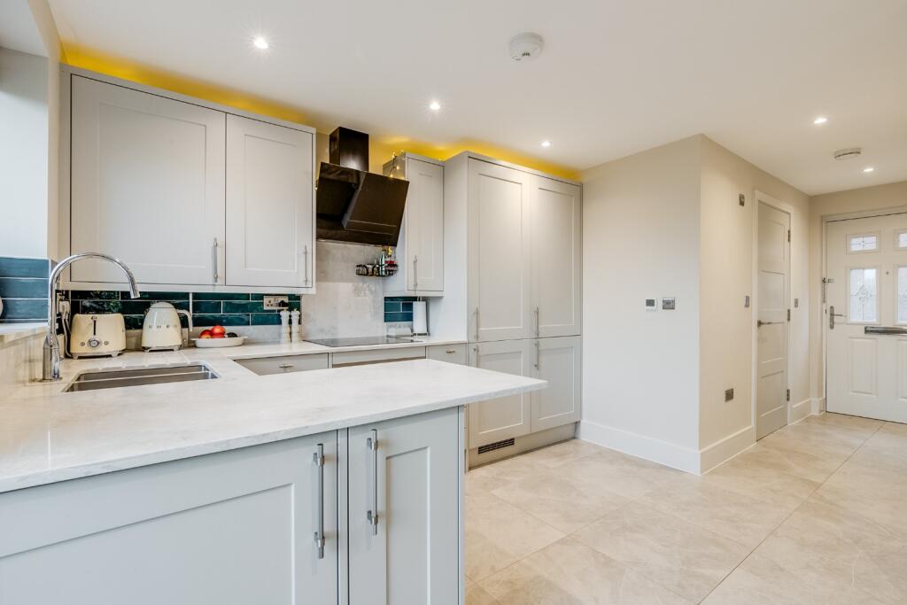 Additional image 3 of Field View Court, New Road, Welwyn Garden City, Hertfordshire, AL8