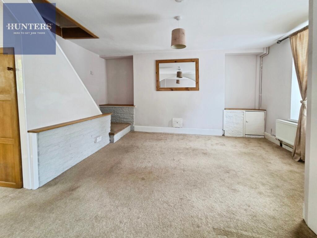 Rowland Terrace, Nantymoel, Bridgend, CF32 7PA - View 2