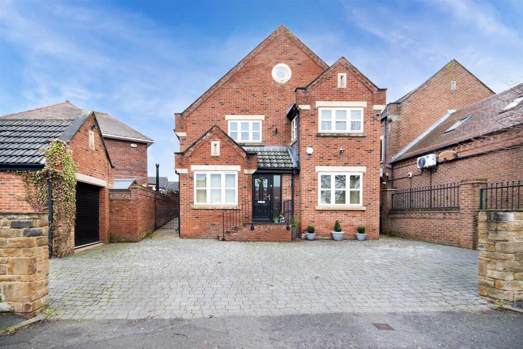 Main image of property: Doncaster Road, Braithwell, Rotherham