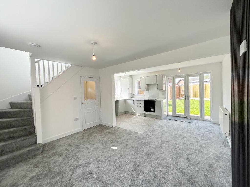 Tweedsdale Close, Whitefield, Manchester, Greater Manchester, M45 photo 4