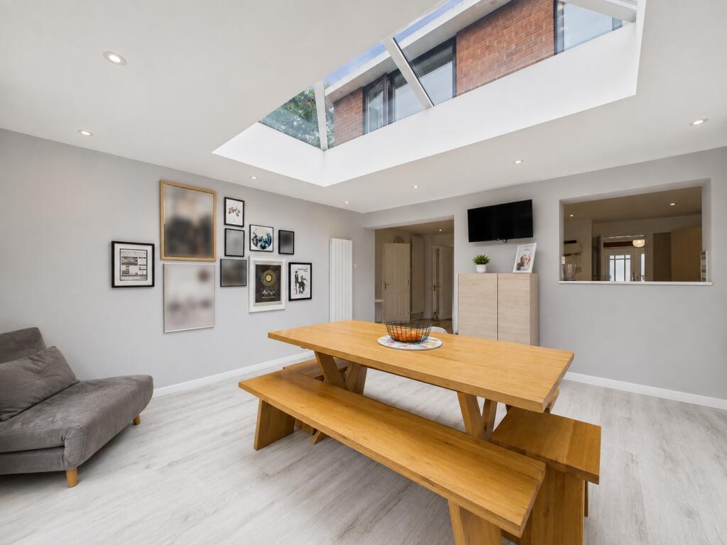 House in Worcester, Dines Green - View 3