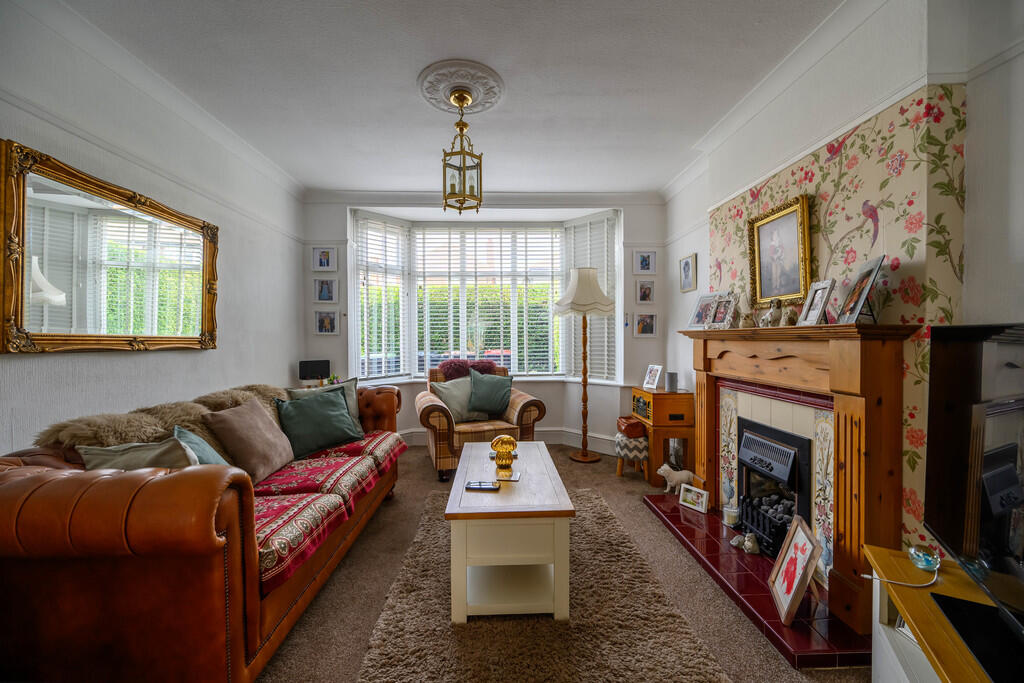 House in Nottingham - More