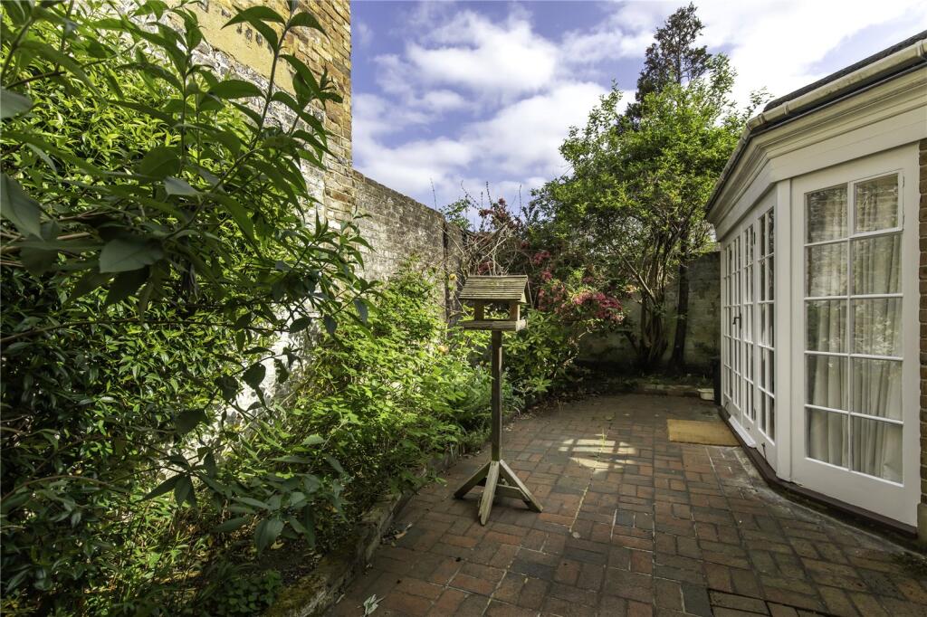 Property photo 11