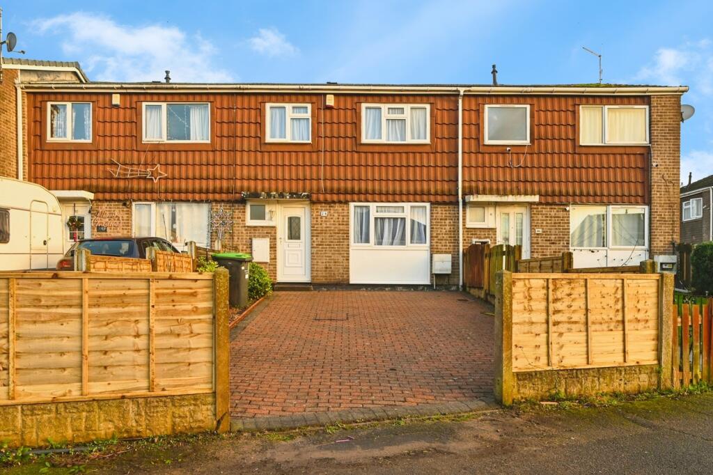 Main image of property: Ashwood Avenue, Kirkby-in-Ashfield, Nottingham, Nottinghamshire, NG17