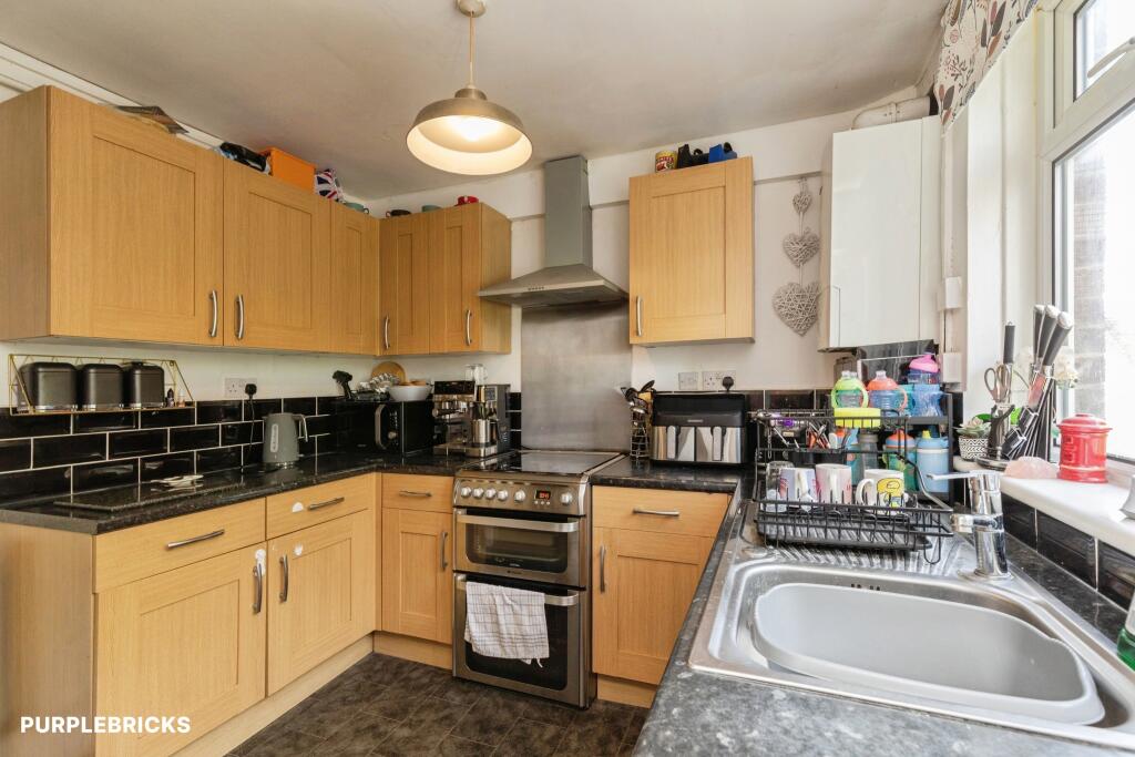 Apartment in Bristol, Manor Farm, Horfield - More