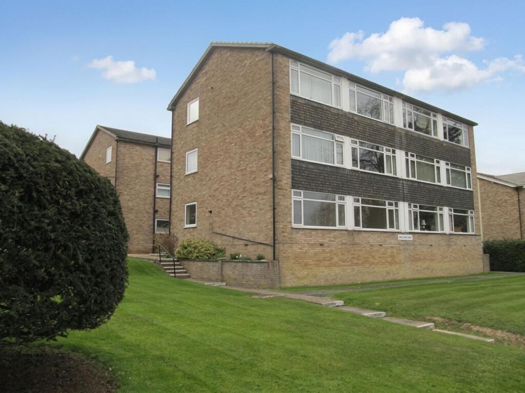Main image of property: Oathall Road, Haywards Heath, RH16