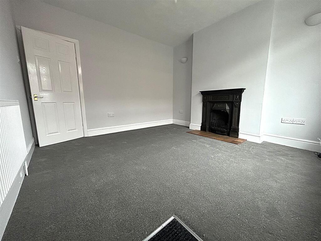 Main image of property: Clarence Street, Nuneaton