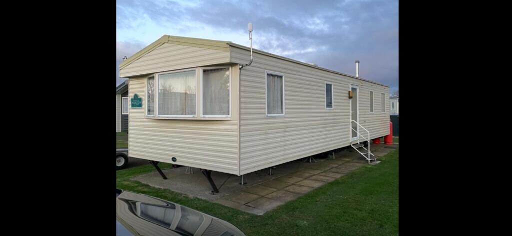 3-bed caravan on Glendale Caravan Park, Port Carlisle, CA7, £18,000