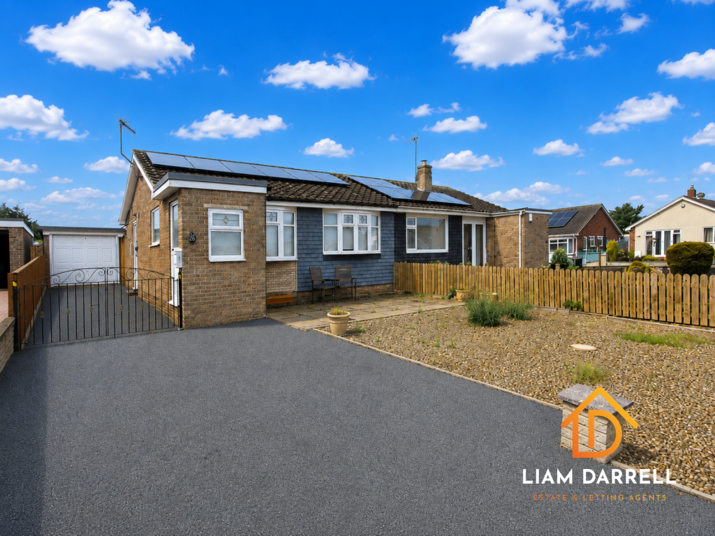 2-bed semi-detached on Fir Tree Drive, Filey, North Yorkshire, £270,000