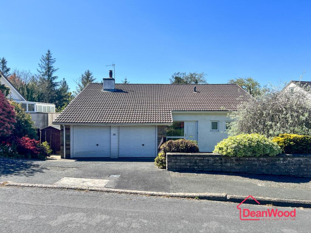 28 Reayrt Carnane, Tromode, Isle of Man photo 2