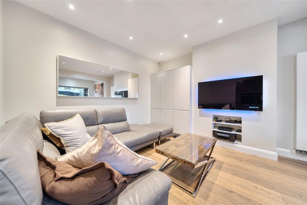 House in London - View 4