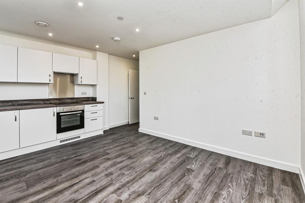 Additional image 17 of Vallis Road, Frome