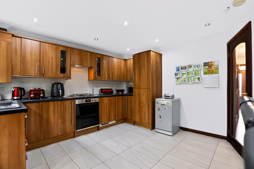 House in Falkirk - View 3