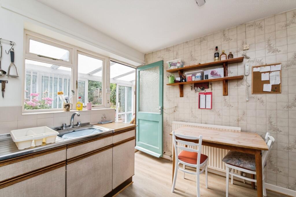 House in East Devon, Honiton - More