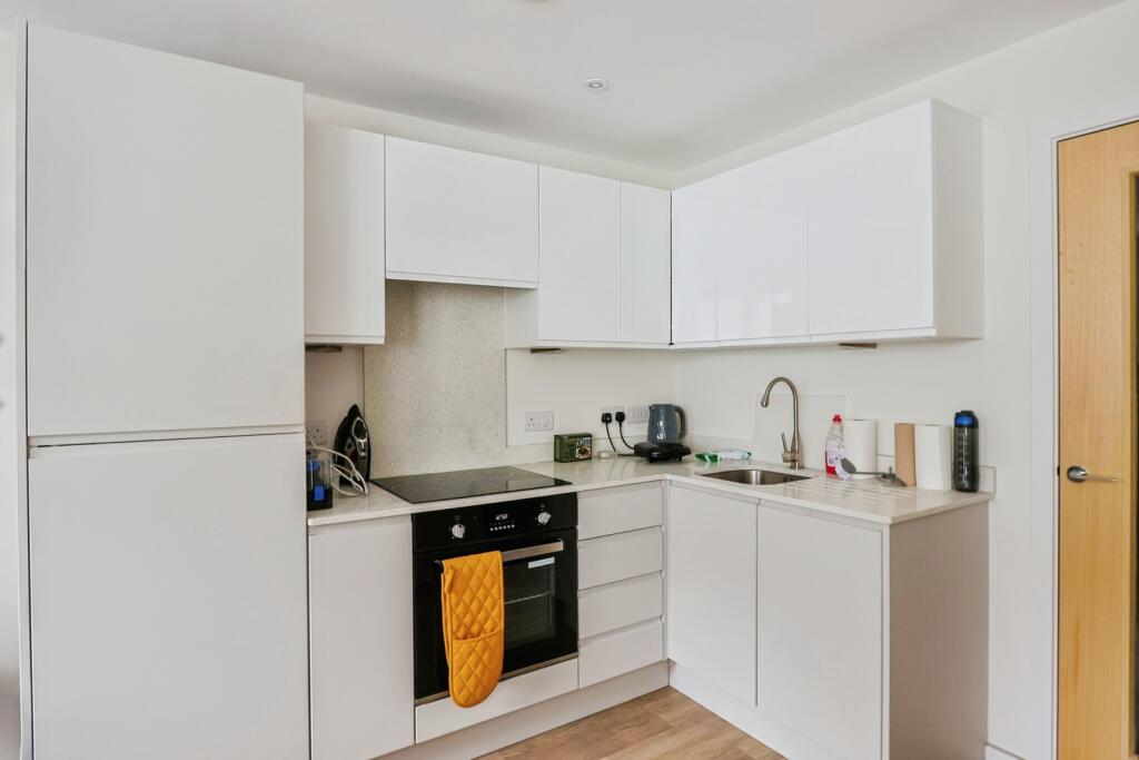 Apartment in Bournemouth - View 5