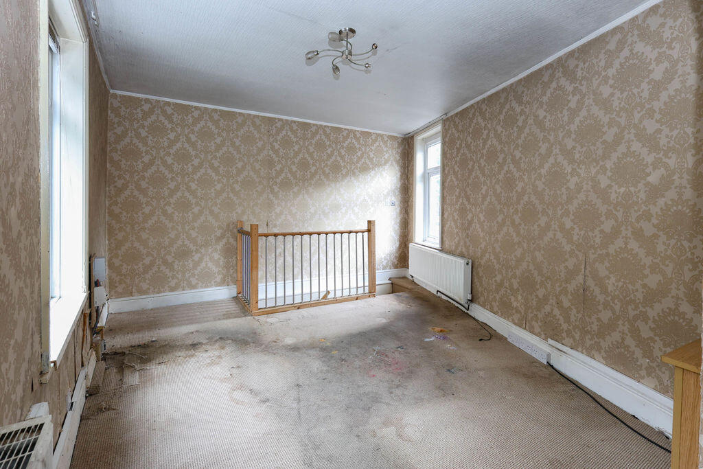 House in Todmorden, Gauxholme - View 3
