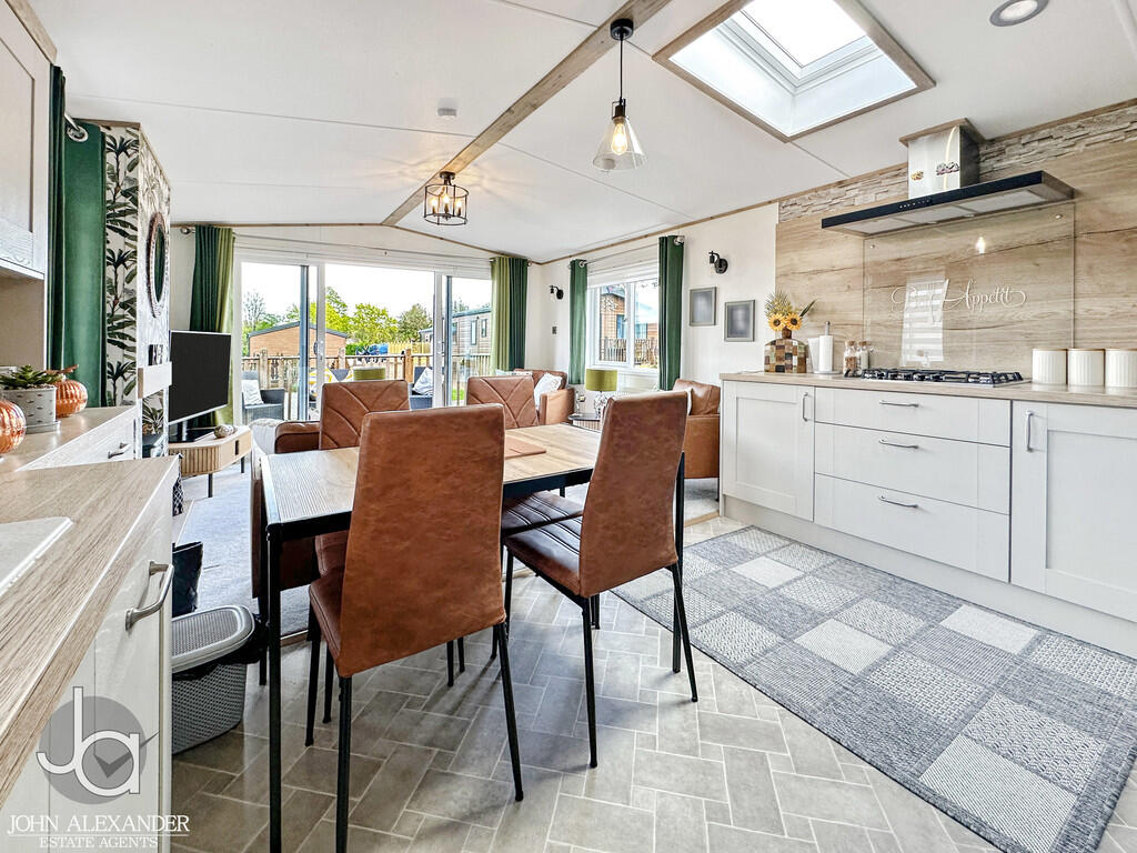 Cymbeline Way, Colchester photo 5