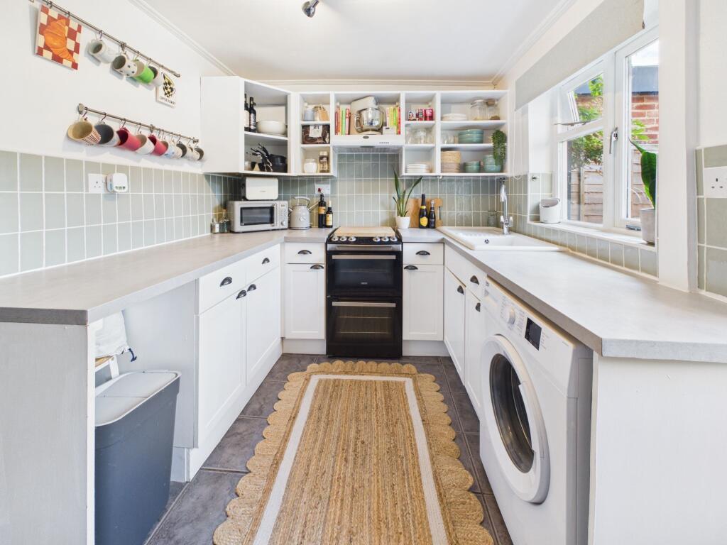 Devonshire Street, Cheltenham, GL50 photo 4