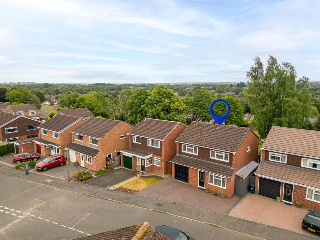 Main image of property: Eborall Close, Warwick, Warwickshire, CV34