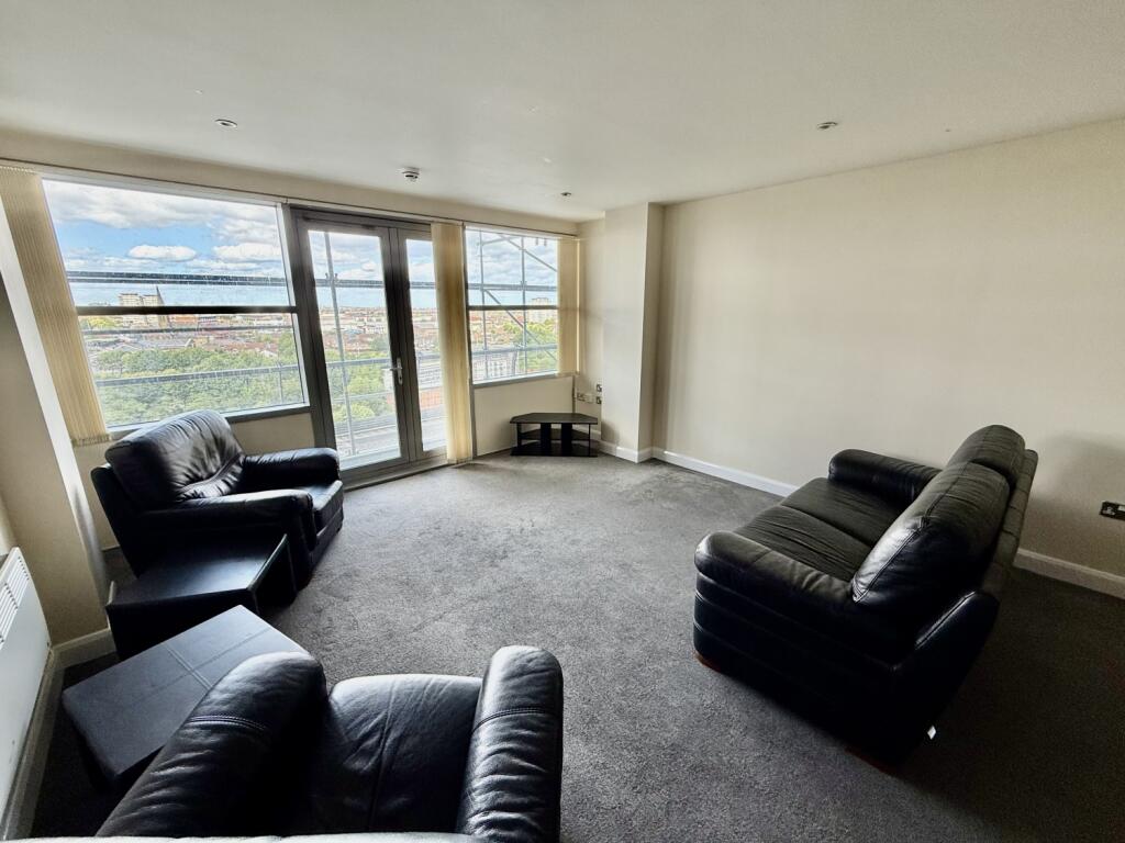 Apartment in Sunderland, North East - View 4
