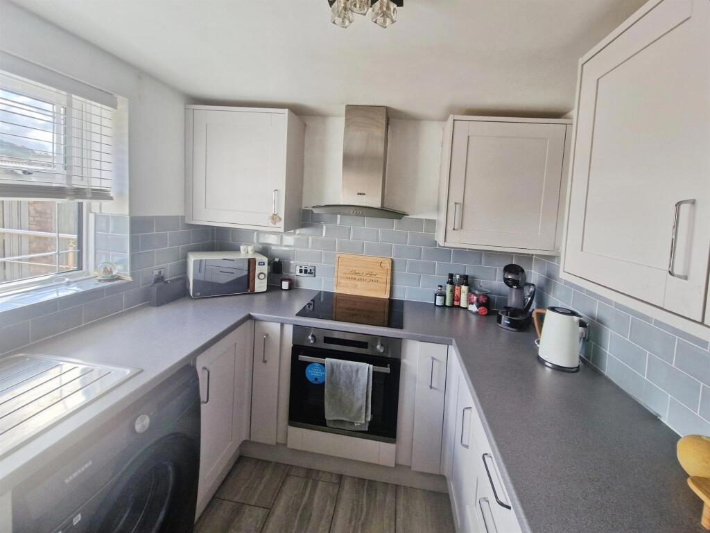 Main image of property: Elm Wood Drive, Tonyrefail, Porth