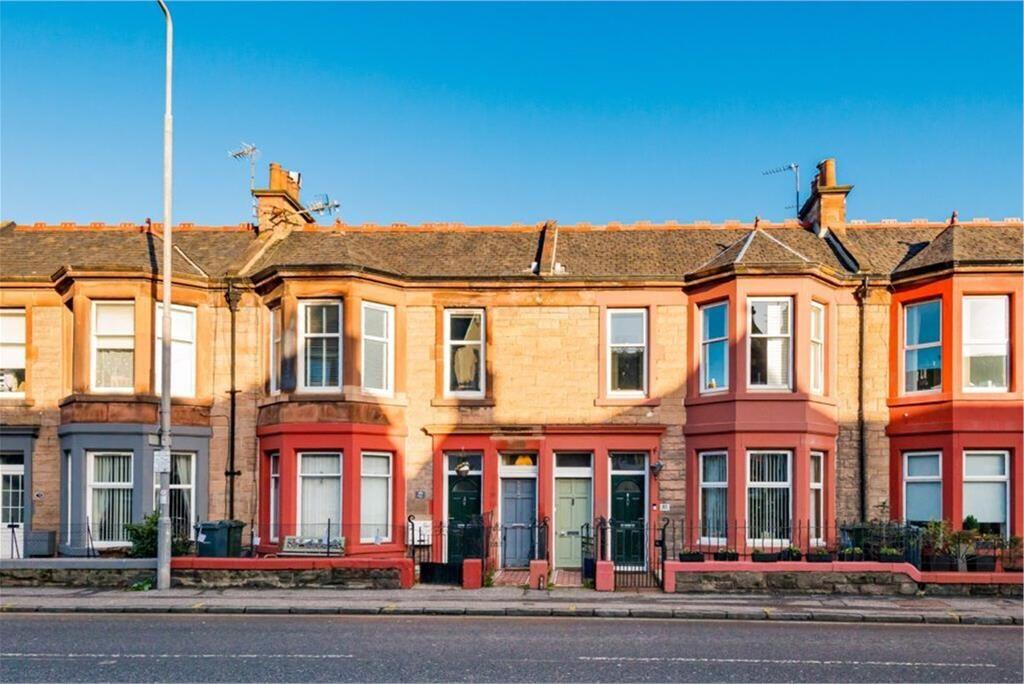 Main image of property: 79 Willowbrae Road, Duddingston, EH8 7EZ