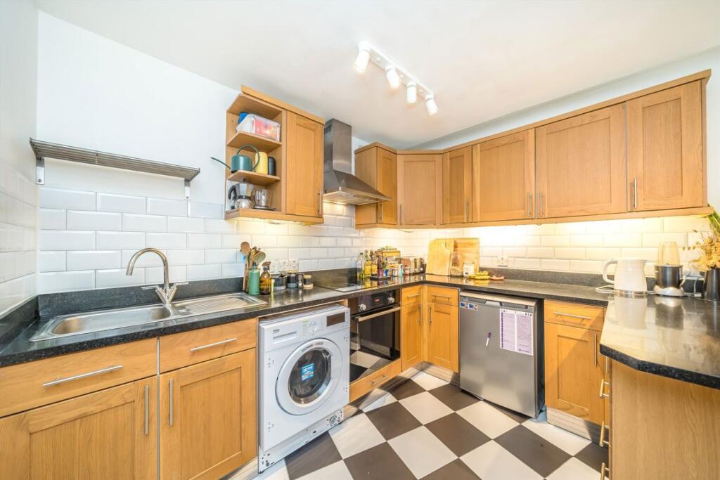 Apartment in London, Albury Court, Deptford - View 2